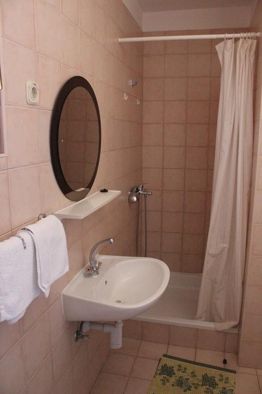 Apartments Kekel Биоград на Мору Екстериор снимка