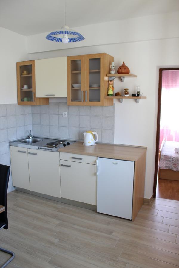 Apartments Kekel Биоград на Мору Екстериор снимка
