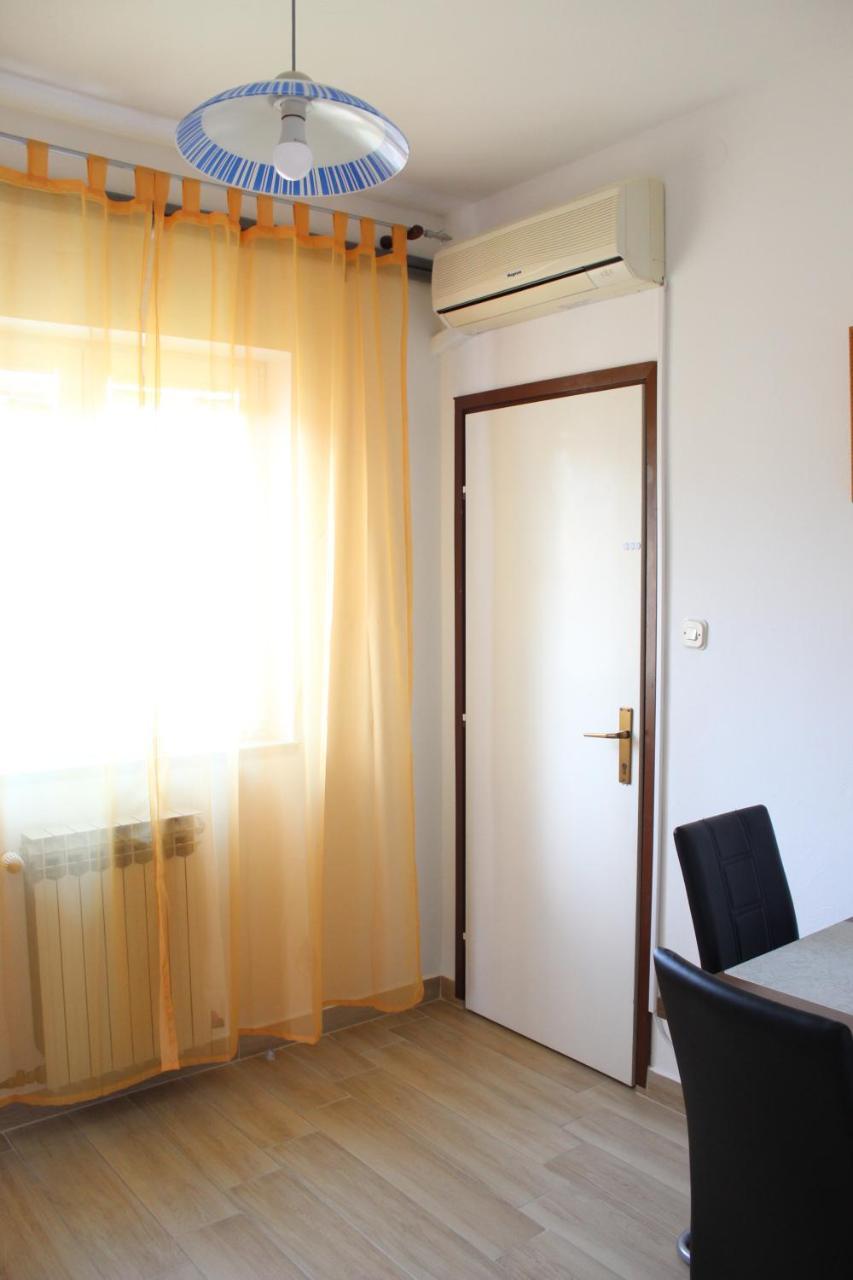 Apartments Kekel Биоград на Мору Екстериор снимка