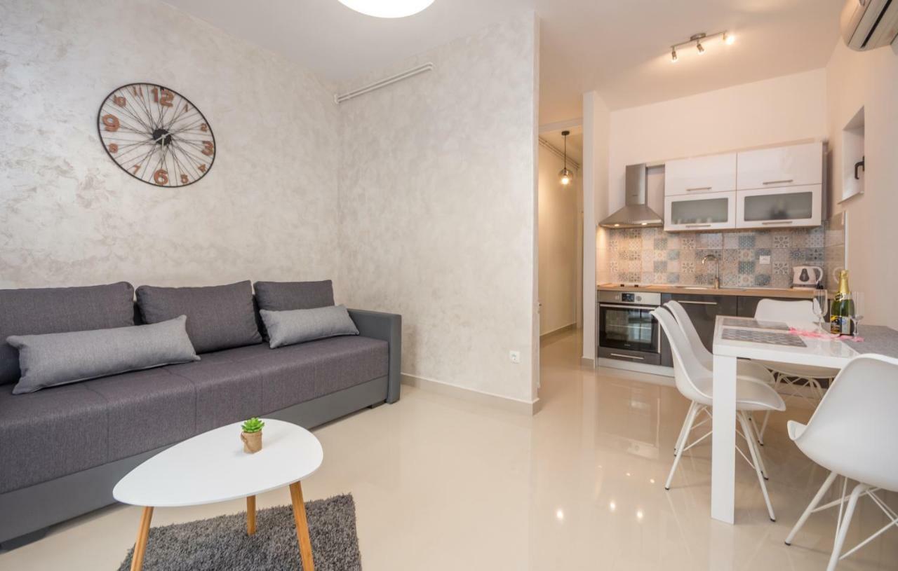 Apartments Kekel Биоград на Мору Екстериор снимка